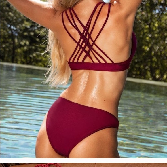 CUPSHE get strappy red bikini size medium NWT - Picture 2 of 9